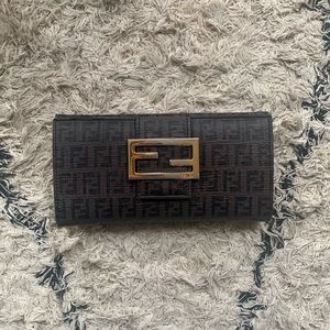 Vintage Fendi Wallet